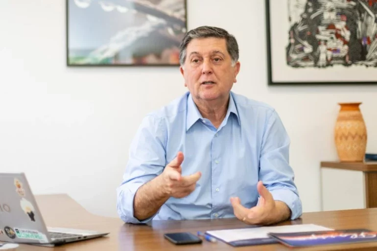 Prefeito-de-Florianópolis-e-internado-com-inflamação-na-vesícula-e-ira-passar-por-cirurgia
