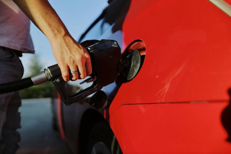 Redução no preço do litro do diesel nos postos de SC depende de distribuidoras, afirma sindicato