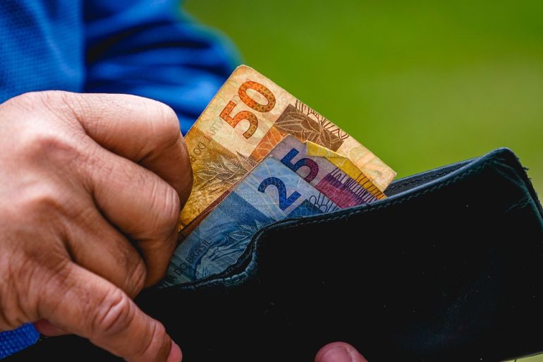 Santa Catarina tem a menor participação no Bolsa Família e programas sociais entre os estados brasileiros