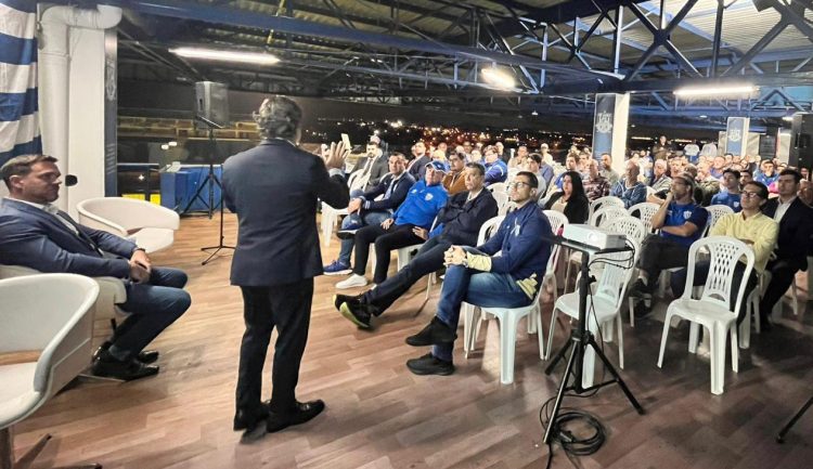 Avaí inicia debate estratégico sobre SAF