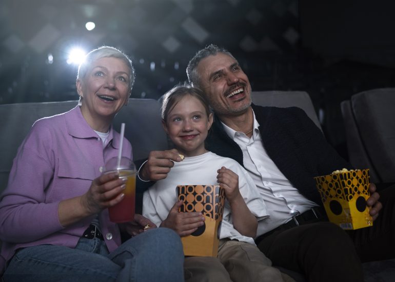 estreias-imperdiveis-novos-filmes-chegam-aos-cinemas-com-acao-misterio-e-muita-fantasia