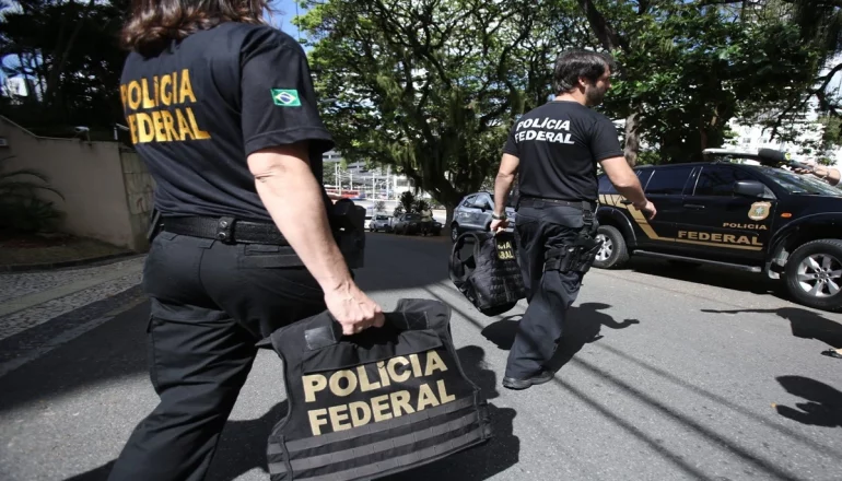 policia-federal-abre-mil-vagas-em-novo-concurso-com-salarios-de-ate-r-268-mil.