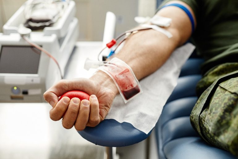 Apenas 1,4% da população brasileira doa sangue; Junho Vermelho reforça importância da solidariedade
