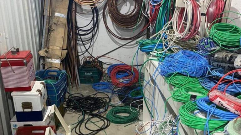 Cinco operações em 2025 resultam na apreensão de mais de 8 toneladas de fios de cobre em Florianópolis
