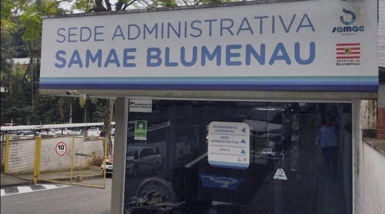 Ex-diretor do Samae de Blumenau e empresa são condenados por fraudes em contratos públicos