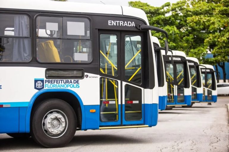 Greve dos ônibus chega ao fim na Capital: sindicato aceita reajuste de 6% e encerra estado de greve