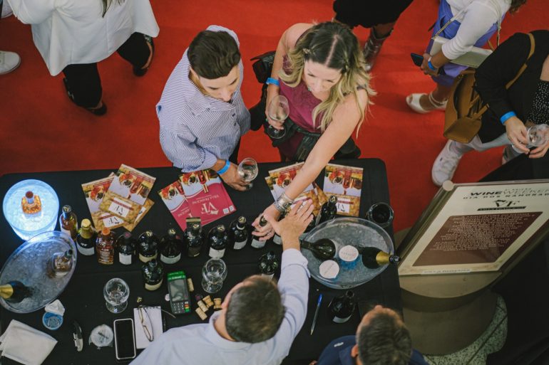 Lançamento de vinho de uvas colhidas na lua cheia são atrações do Wine Weekend do Villa Romana Shopping