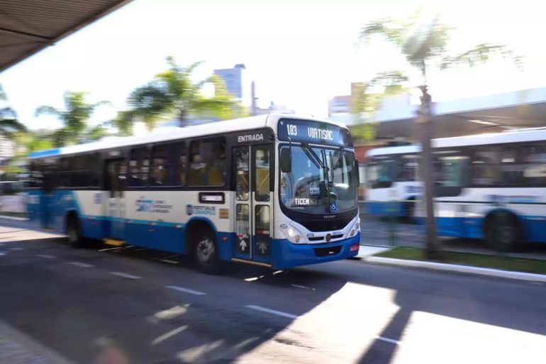Paralisação afeta transporte coletivo em Florianópolis nesta segunda; veja lista de linhas impactadas
