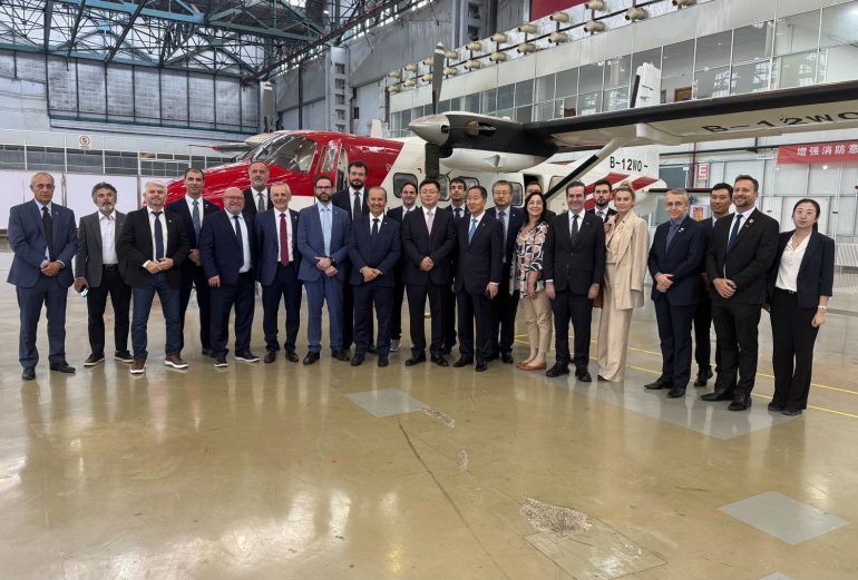 Santa Catarina aposta em parceria com gigante chinesa para impulsionar aviação regional e atrair mega-investimento