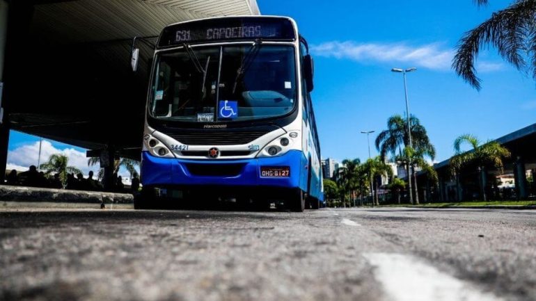 Trabalhadores do transporte coletivo de Florianópolis justificam greve-relâmpago por más condições de trabalho