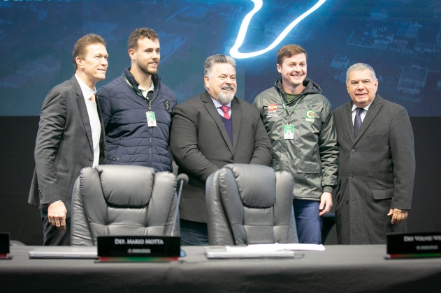 alesc-debate-prevencao-da-gripe-aviaria-em-sao-miguel-do-oeste