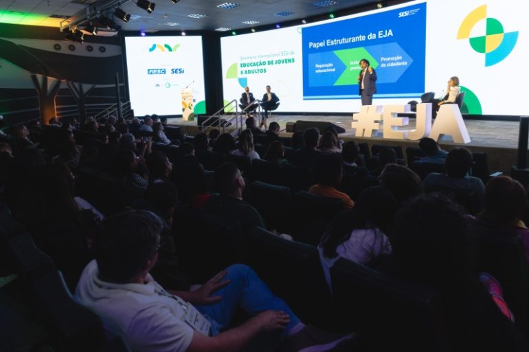 fiesc-sedia-evento-internacional-que-destaca-a-importancia-da-educacao-de-jovens-e-adultos1