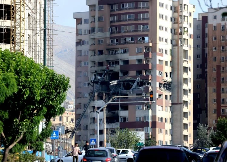 netanyahu-promete-manter-ofensiva-contra-ira-ate-eliminar-ameaca-nuclear