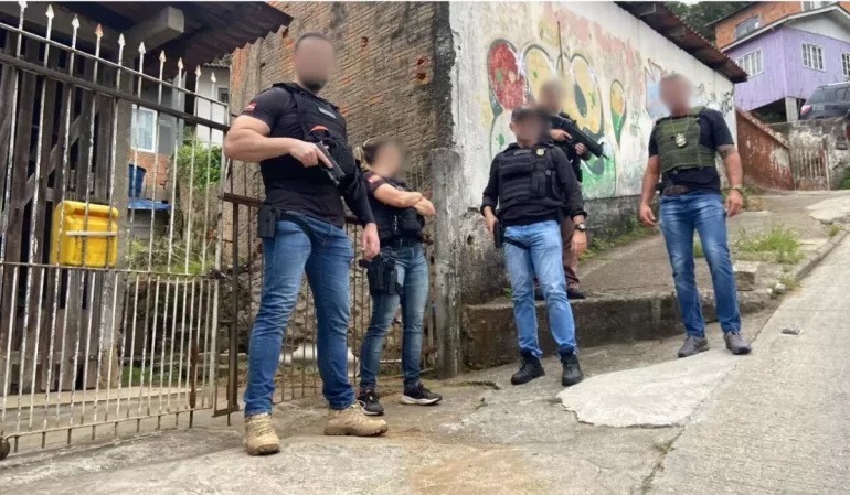 policia-civil-prende-suspeito-de-abordar-delegado-geral-no-morro-do-horacio