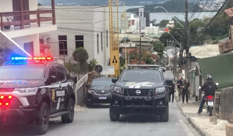 policia-civil-prende-suspeito-de-abordar-delegado-geral-no-morro-do-horacio1