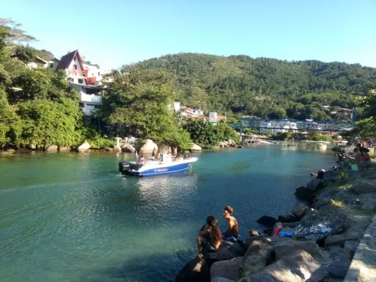 prefeitura-inicia-acao-para-melhorar-navegabilidade-no-canal-da-barra-da-lagoa3