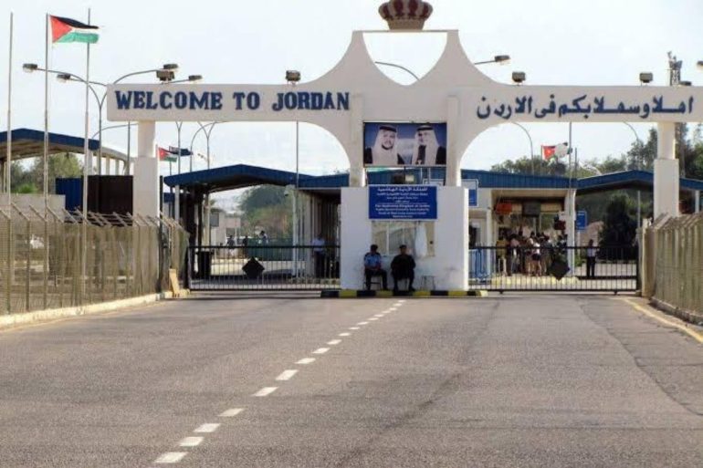 vice-prefeita-de-florianopolis-e-secretario-de-joinville-deixam-israel-e-seguem-para-a-jordania