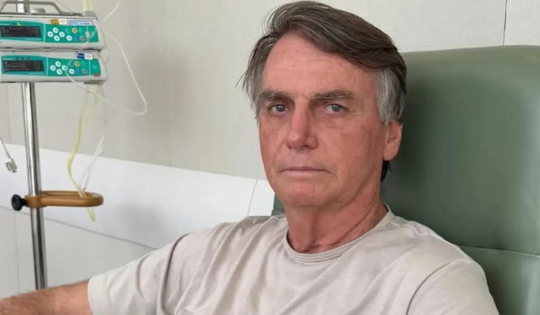 Bolsonaro prevê nova data para visitar Santa Catarina, mas depende de liberação médica