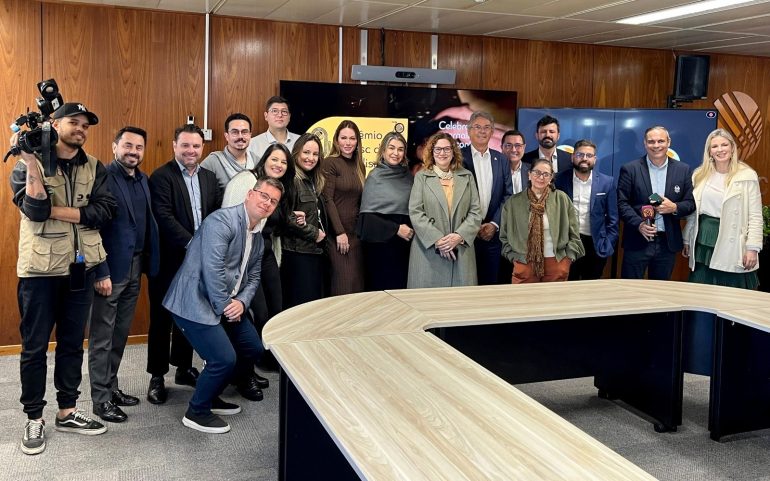 Celesc lança 1º Prêmio de Jornalismo para valorizar reportagens sobre energia e sustentabilidade