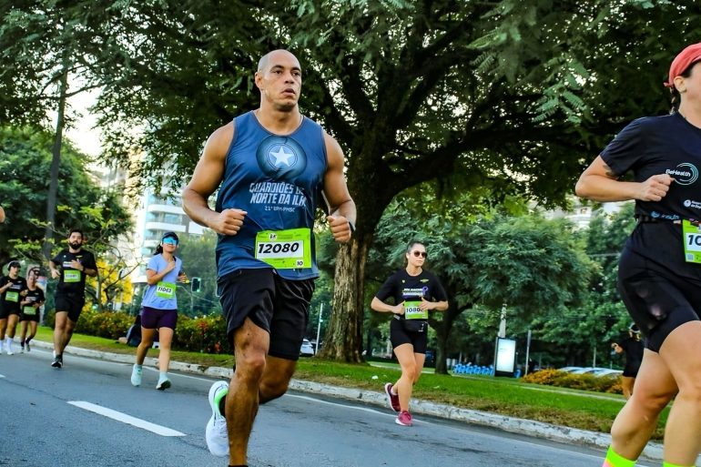 Corrida em comemoração ao aniversário do 21º BPM terá retirada de kits no Floripa Shopping