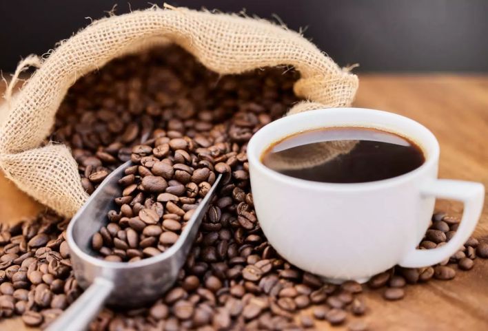 Preço do café cai em Florianópolis após 16 meses de alta, segundo Dieese