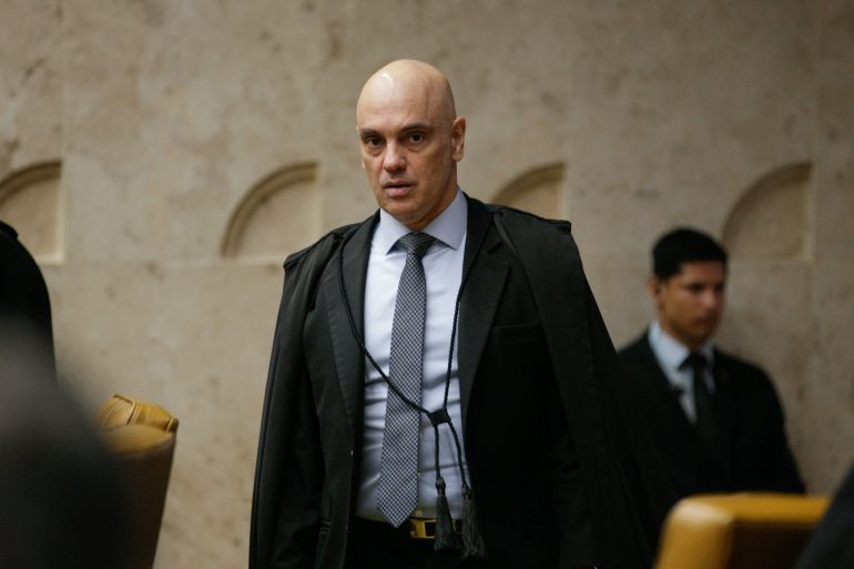 alexandre-de-moraes-e-intimado-por-tribunal-americano-e-pode-ser-julgado-nos-estados-unidos