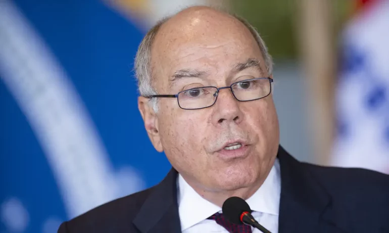 brasil-perde-apoio-da-uniao-europeia-e-tenta-reverter-tarifaco-imposto-pelos-eua1