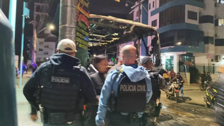 criminosos-que-incendiaram-onibus-e-ruas-em-florianopolis-sao-condenados-pela-justica