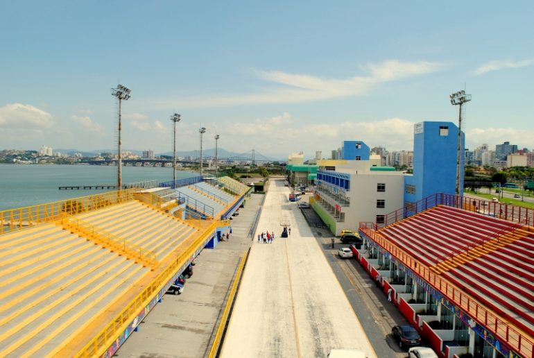 escolas-de-samba-da-grande-florianopolis-apresentam-enredos-e-discutem-futuro-do-carnaval-com-poder-publico