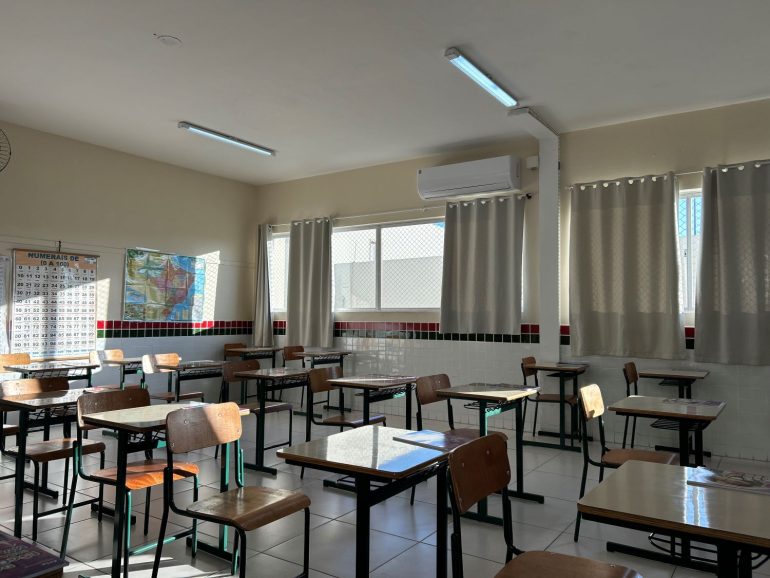 florianopolis-recebe-do-governo-do-estado-novos-equipamentos-de-climatizacao-para-salas-de-aula