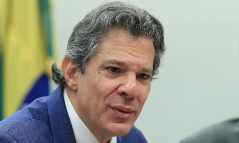 governo-brasileiro-aposta-em-ultima-semana-de-dialogo-para-barrar-tarifaco-de-donald-trump1