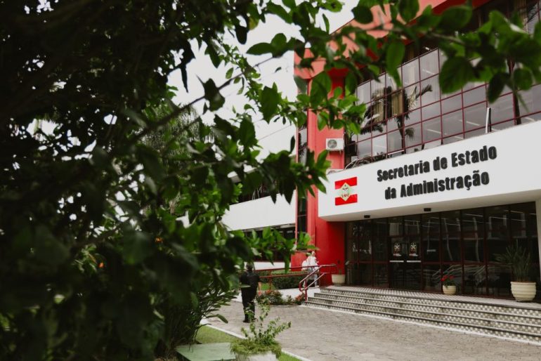 governo-estadual-propoe-regularizacao-de-imoveis-em-33-cidades-e-reconhece-posse-da-capital-sobre-antiga-rodoviaria