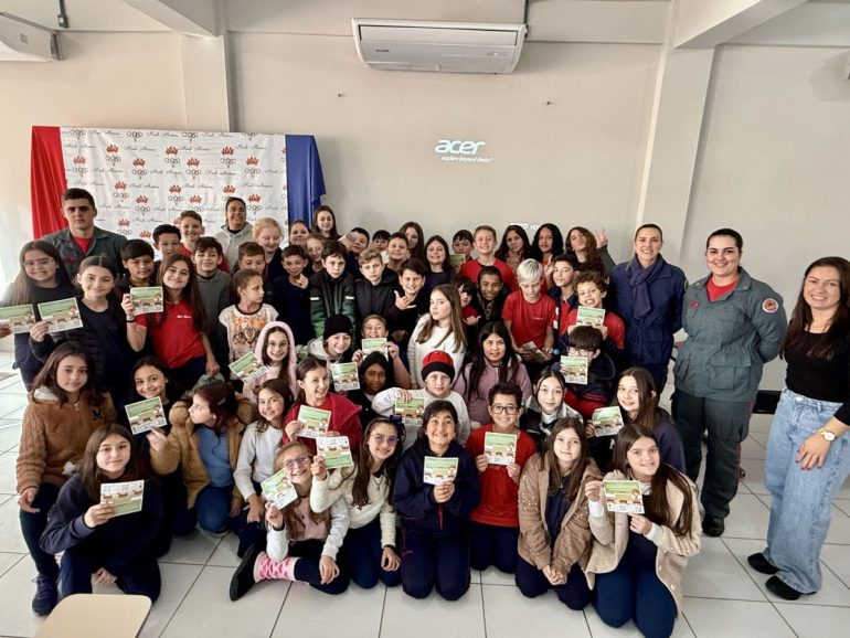 operacao-alerta-vermelho-nas-escolas-engaja-criancas-e-educadores-em-campanha-por-mais-seguranca-em-casa
