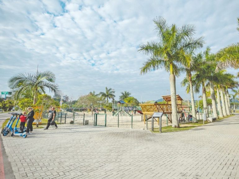 parque-de-coqueiros-pode-ser-rebatizado-em-homenagem-a-morador-que-liderou-sua-criacao