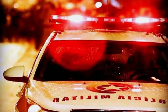 Adolescentes são apreendidos com drogas, simulacro de arma e chaves falsas em escola de Blumenau