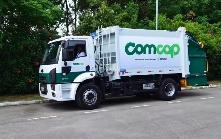 Comcap abre seleção para 195 vagas temporárias com salários de até R$ 3,4 mil em Florianópolis