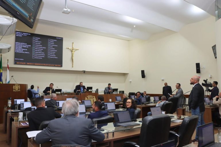 camara-aprova-lei-de-diretrizes-orcamentarias-2026-com-orcamento-de-r-407-bilhoes-para-florianopolis