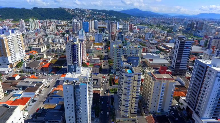 condominio-em-sao-jose-cria-toque-de-recolher-do-amor-e-proibe-relacoes-sexuais-apos-22h