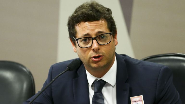defesa-de-bolsonaro-tem-ate-sexta-a-noite-para-explicar-minuta-de-pedido-de-asilo-na-argentina-ao-stf1