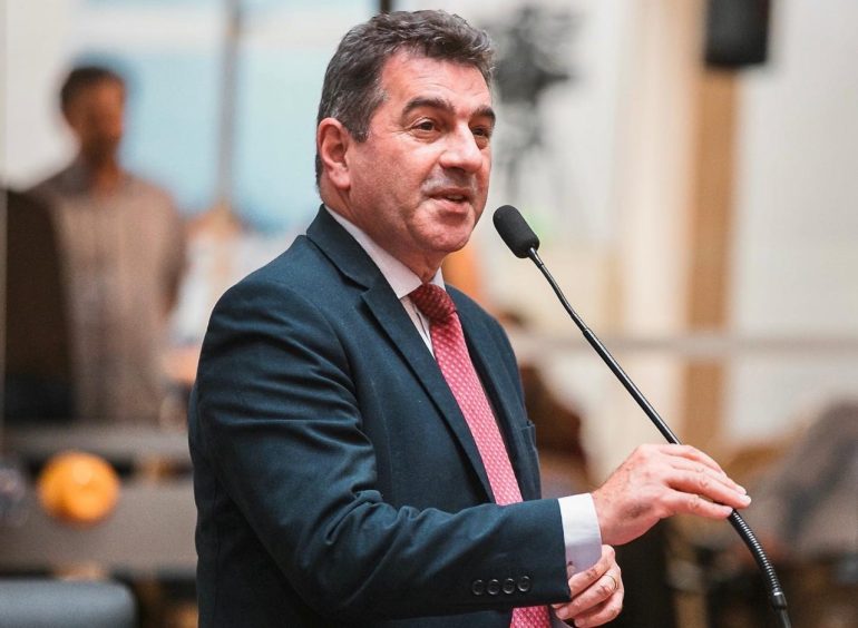 deputado-valdir-cobalchini-aciona-stf-em-defesa-do-codigo-ambiental-de-santa-catarina1