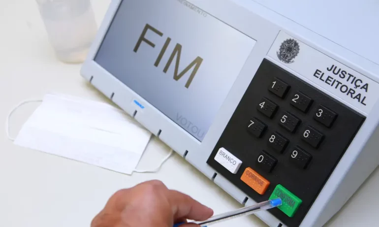 mp-eleitoral-denuncia-prefeito-vice-e-mais-14-pessoas-por-suspeita-de-compra-de-votos-no-sul-de-sc