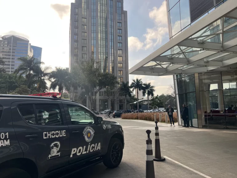 pcc-teria-movimentado-r-52-bilhoes-em-esquema-de-combustiveis-operacao-atinge-fundos-e-bancos-em-sp