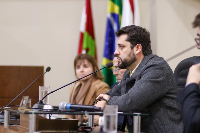 rafinha-de-lima-lanca-projeto-para-aproximar-jovens-da-politica-e-do-funcionamento-da-camara
