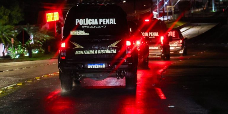 santa-catarina-transfere-24-presos-de-alta-periculosidade-para-o-mato-grosso-do-sul1
