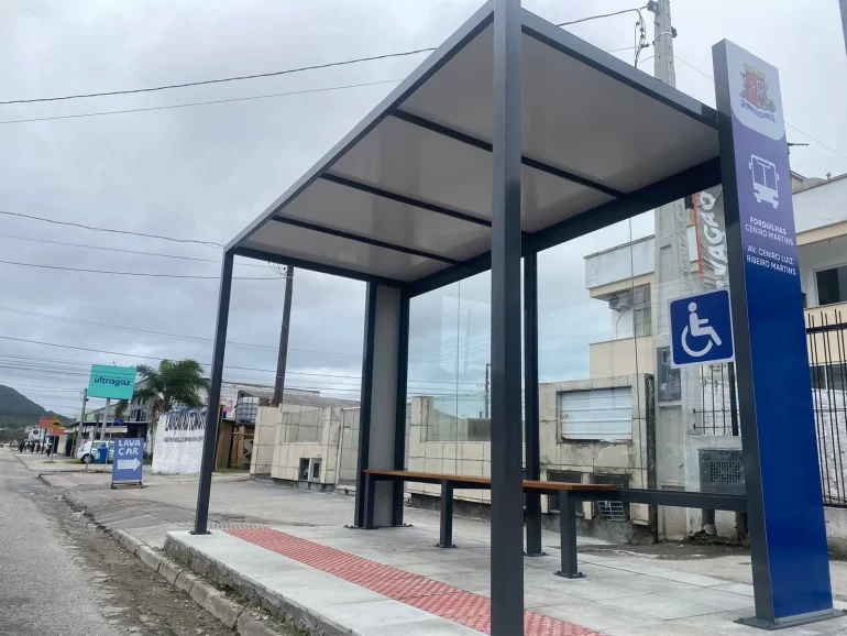 sao-jose-inicia-substituicao-de-abrigos-de-onibus-para-ampliar-conforto-e-seguranca-dos-passageiros4