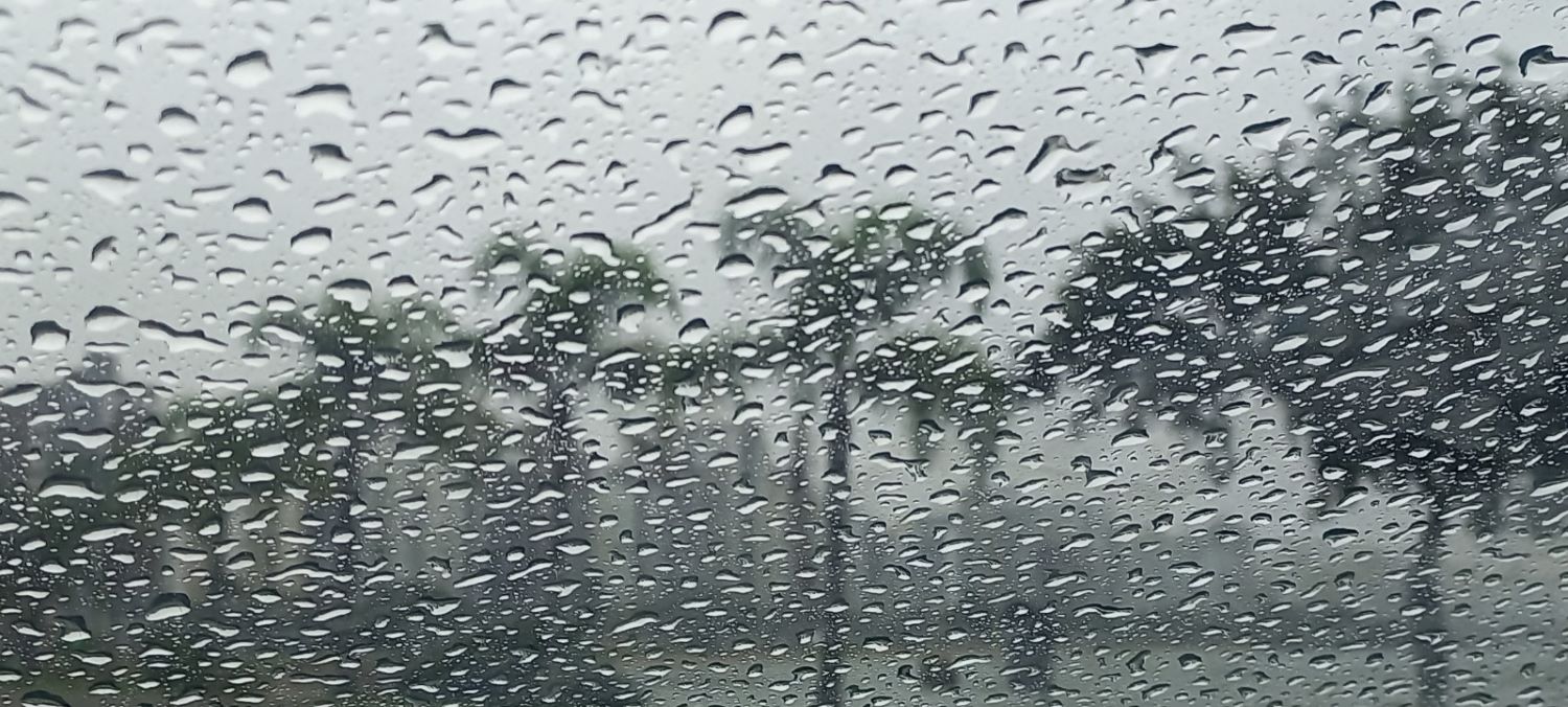 Frente fria traz risco de temporais com vento forte e granizo em SC a partir desta segunda-feira