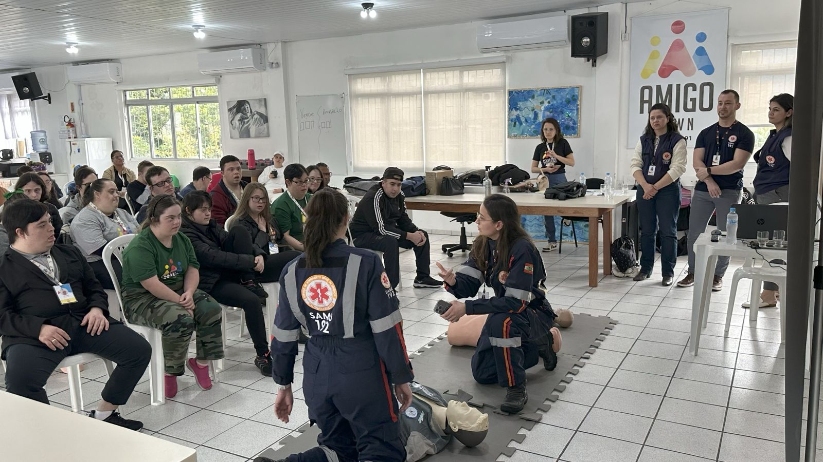 Projeto EducaSAMU orienta alunos de SC sobre primeiros socorros e como acionar o serviço de emergência