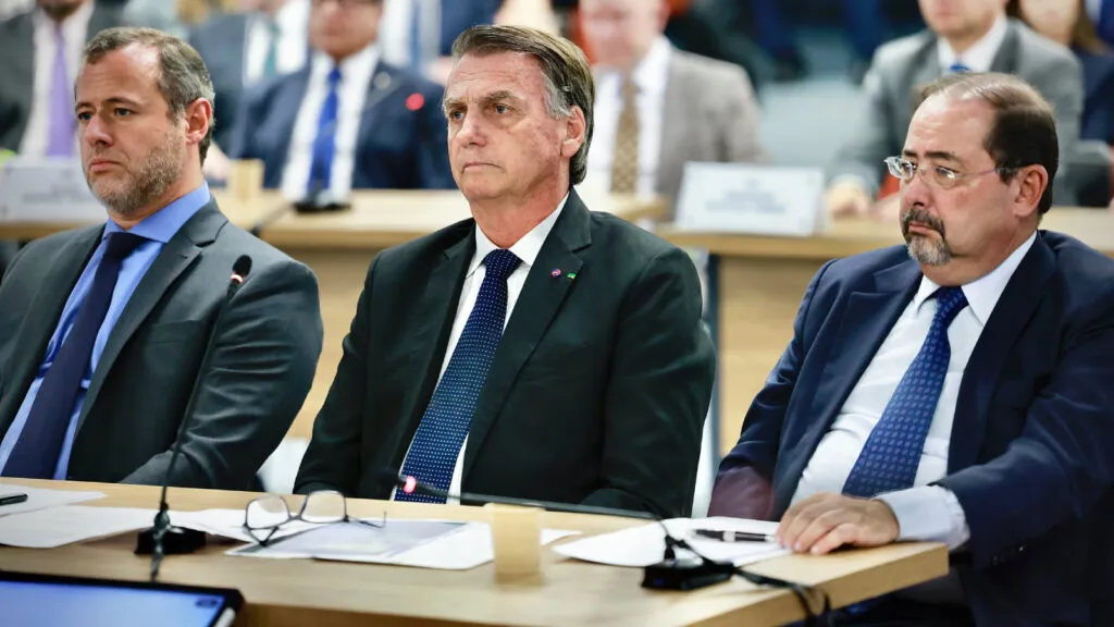 supremo-inicia-julgamento-de-jair-bolsonaro-e-aliados-por-suposta-trama-golpista